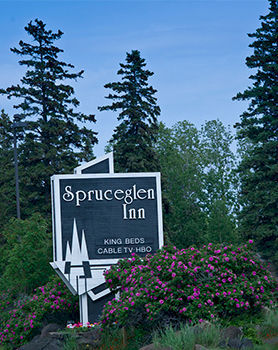 Spruceglen Inn Ґранд-Марей Екстер'єр фото